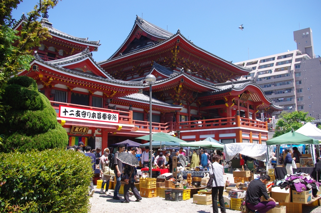 大須観音・大須商店街