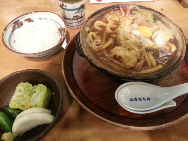 山本屋本店　味噌煮込みうどん（名駅エスカ）