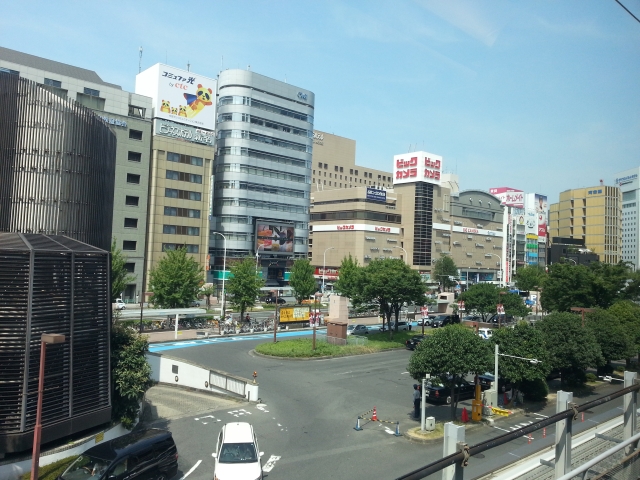 新幹線で途中の名古屋駅