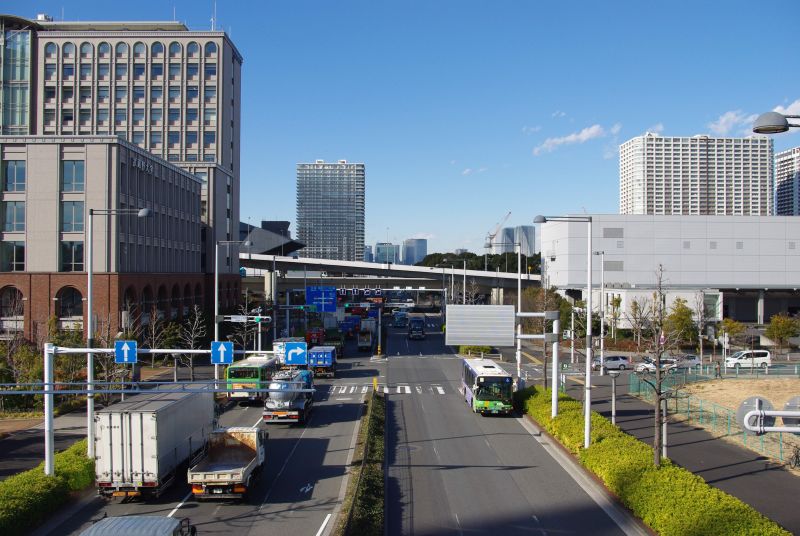 つどい橋の上から