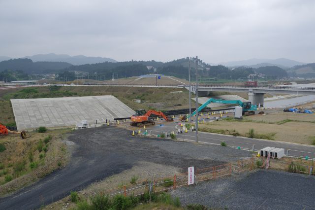 志津川の展望台・川の河口部