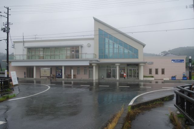 被災した旧野蒜駅駅舎