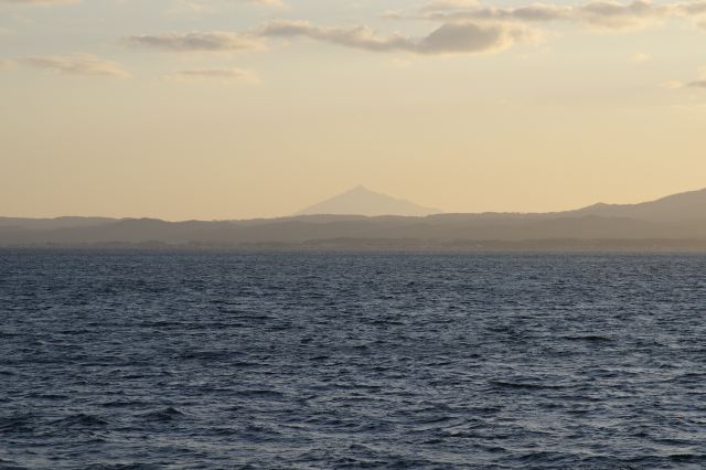 むつ湾フェリー・岩木山