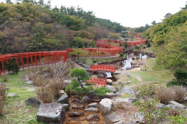 高山稲荷神社・千本鳥居