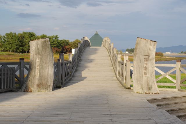 鶴の舞橋