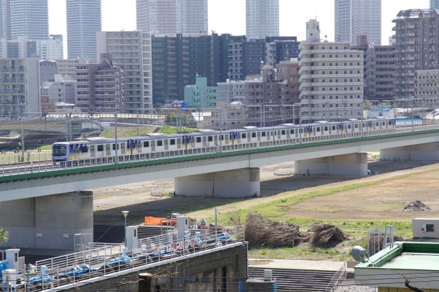 多摩川台公園・橋の眺め