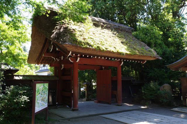 深大寺・山門