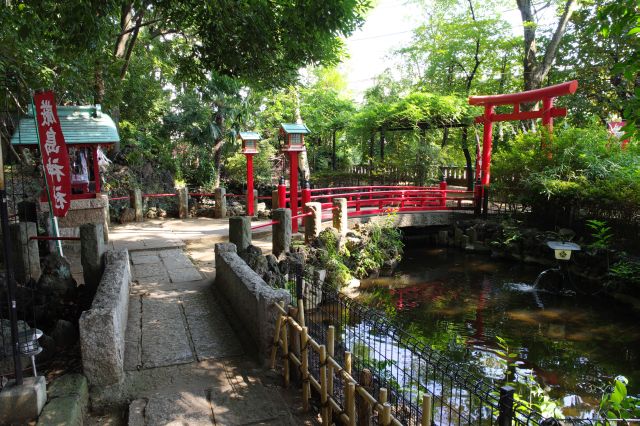 世田谷八幡宮・厳島神社