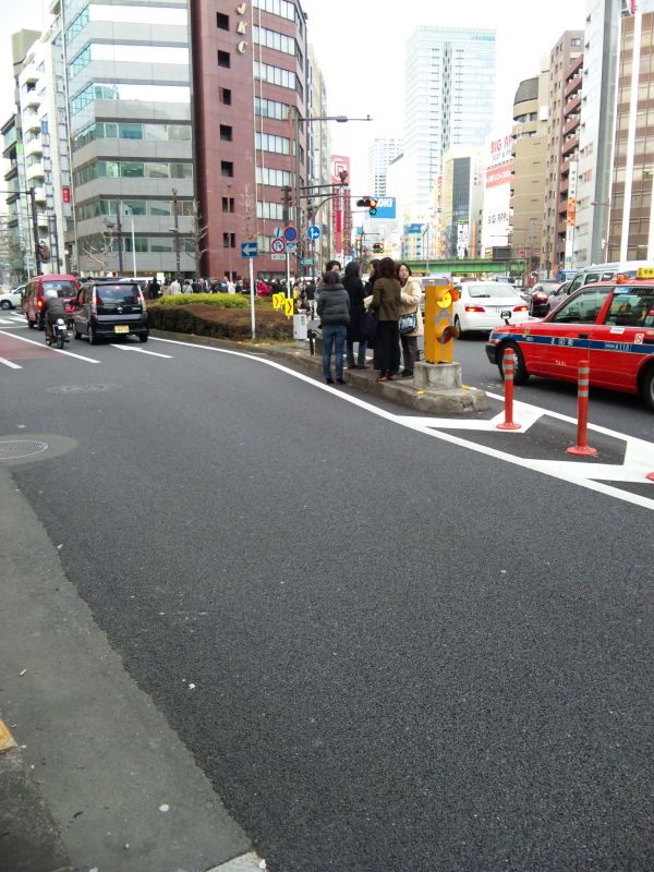 震災直後、須田町交差点