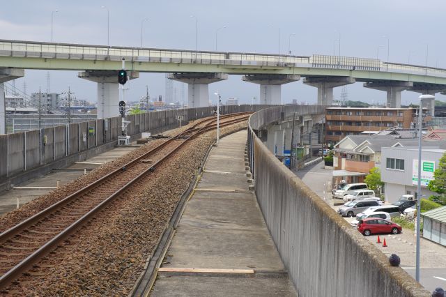 勝川駅