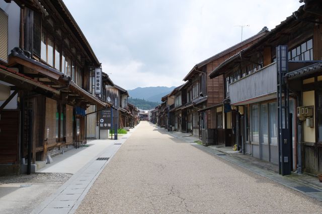 岩村町本通り