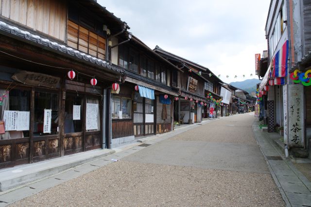 岩村町本通り