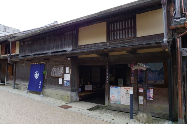 岩村町本通り