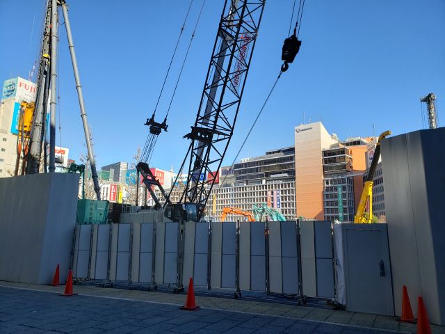 新宿・明治安田生命新宿ビル跡地