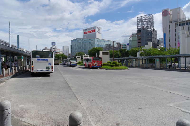 岡山駅東口・バスターミナル