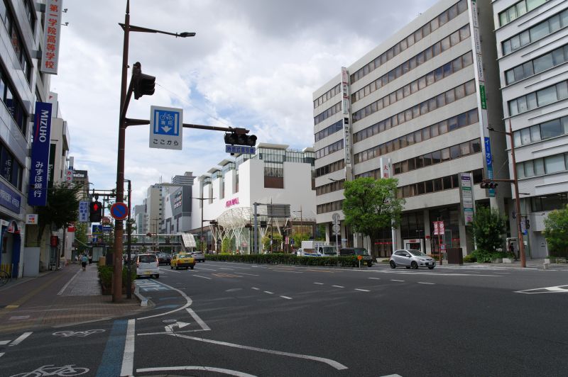 岡山駅東口・大通り・イオンモール方面