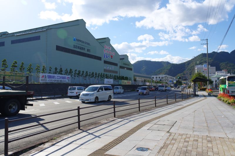 釜石駅前の工場