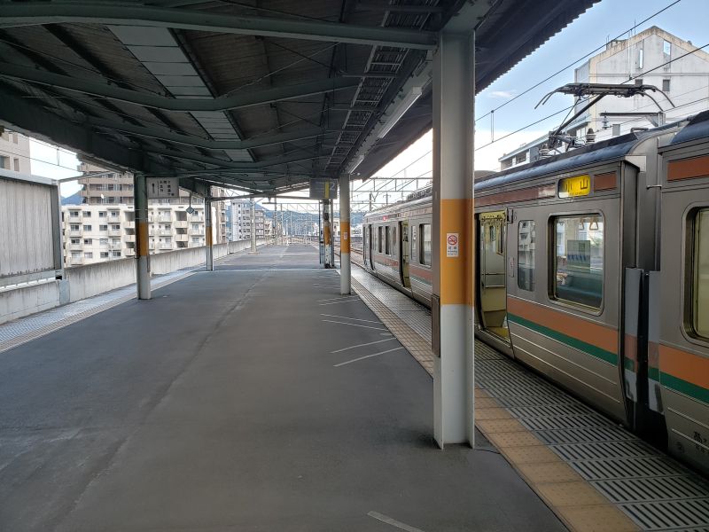 両毛線・桐生駅