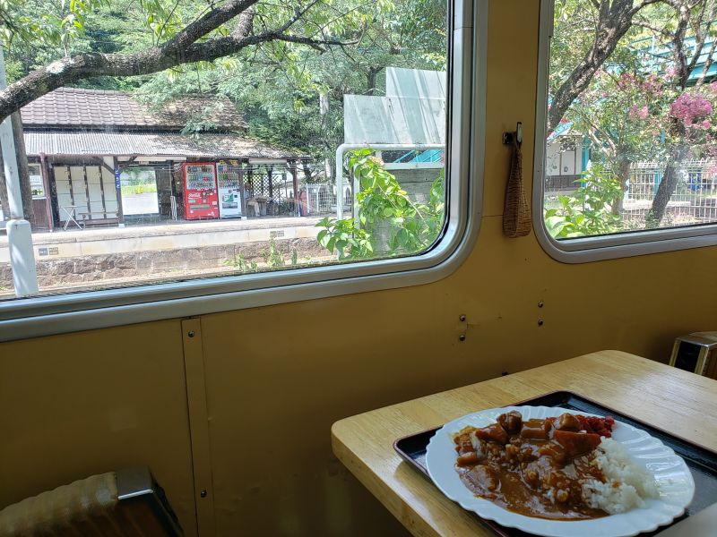 わたらせ渓谷鐵道・神戸駅・列車のレストラン