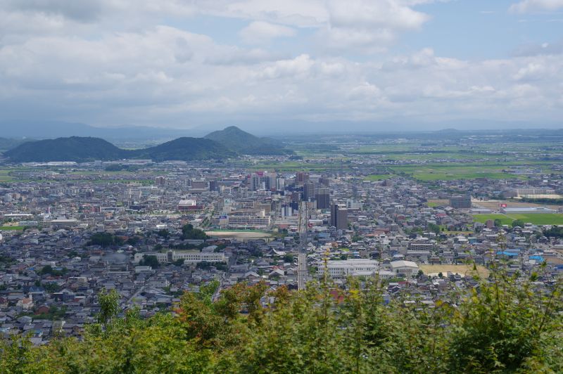 八幡山