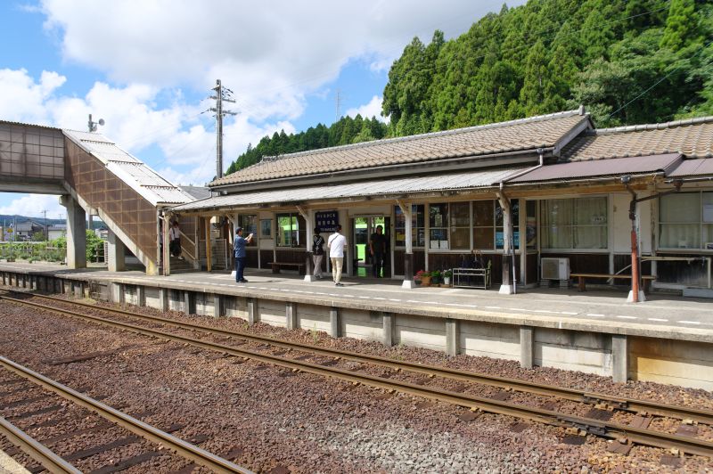 能登中島駅