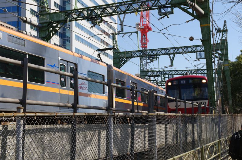 品川駅・高輪口から南下
