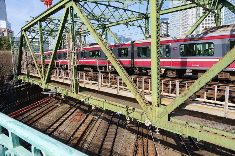 八ツ山橋