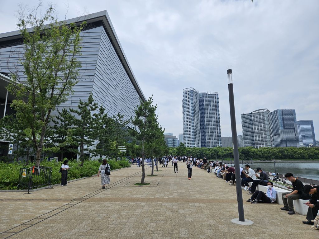 櫻坂46四期生・FirstShowcase会場周辺