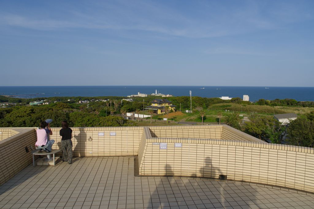 地球の丸く見える展望館・東側の眺望