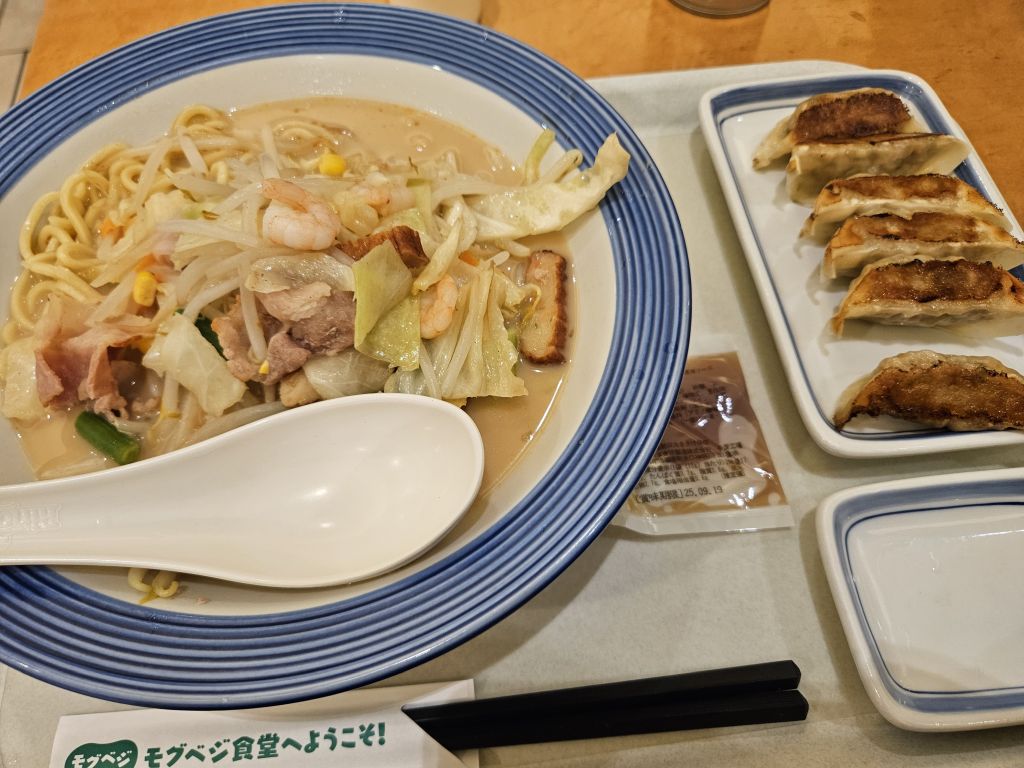 PASAR幕張でリンガーハットのちゃんぽん