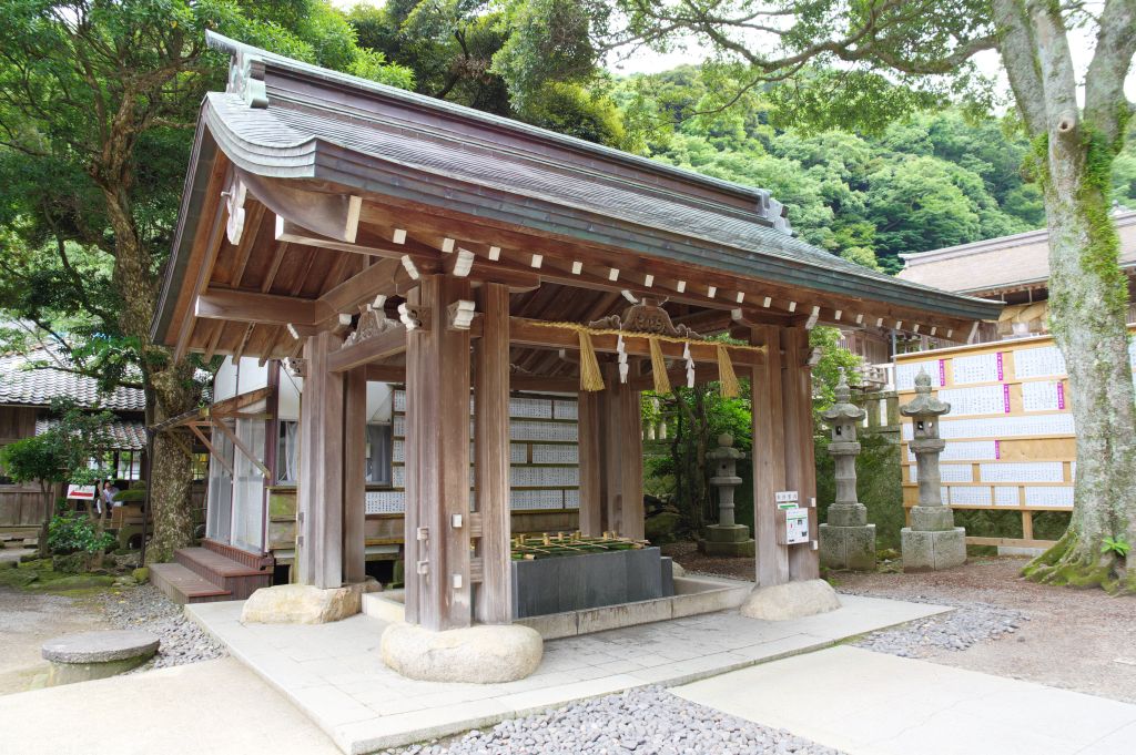 美保神社・手水舎