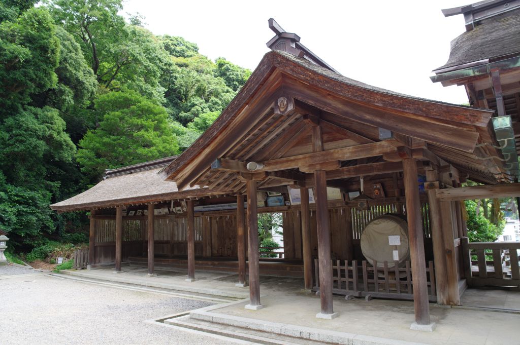 美保神社・廻廊の太鼓