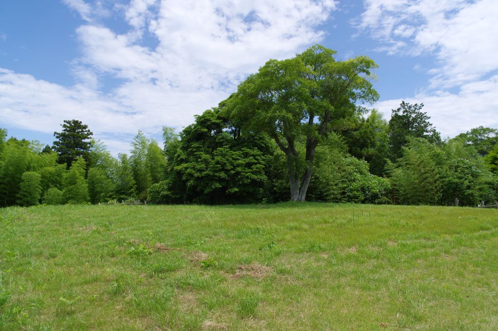 月山富田城・広場