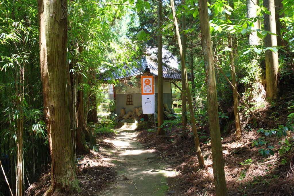 月山富田城・観音寺裏手へ