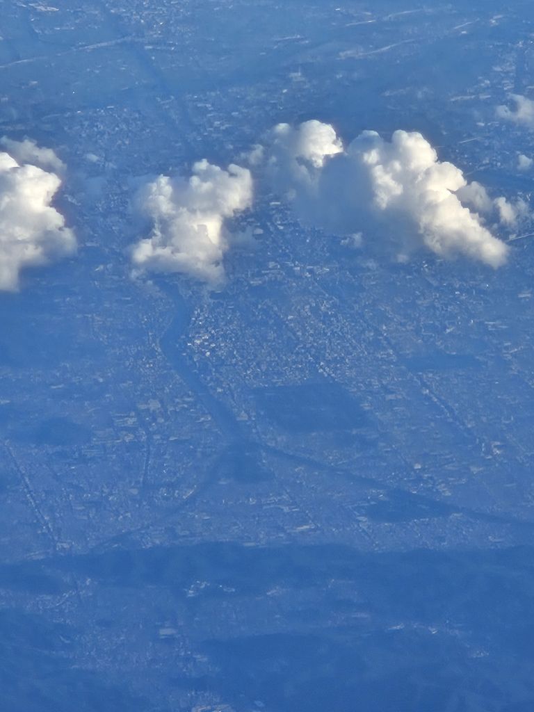 飛行機からの景色・京都盆地をズーム