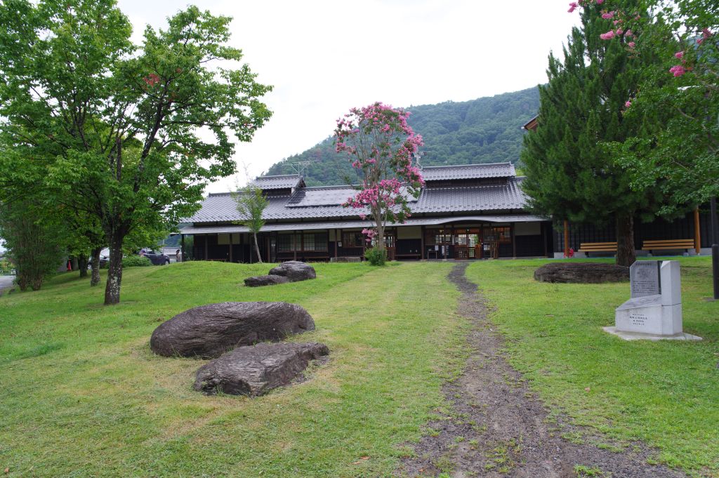 龍岡城・五稜郭であいの館