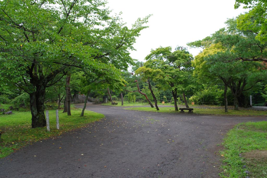 小諸城(懐古園)・水の手展望台へ