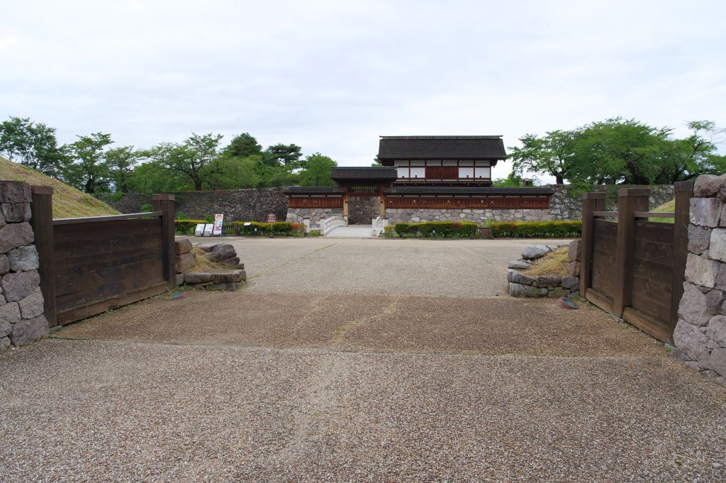 松代城・二の丸南門