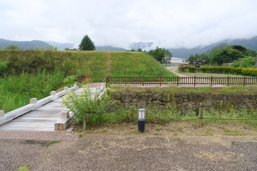 松代城・小さな橋