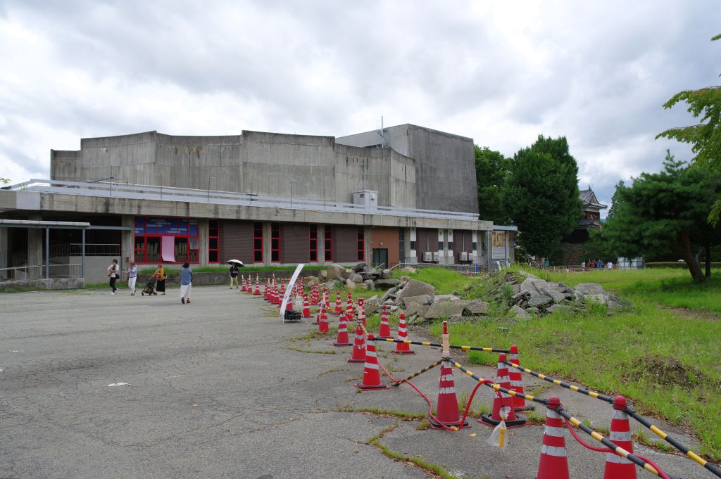上田城・市民会館跡
