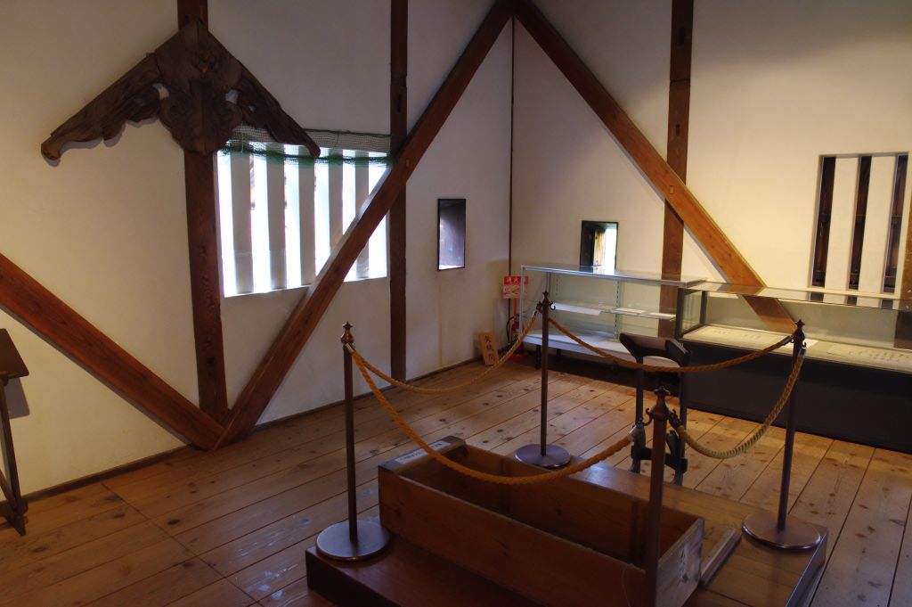 上田城・北櫓内