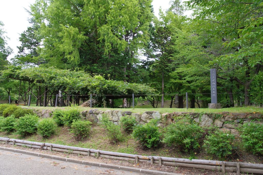 上田城・本丸へ