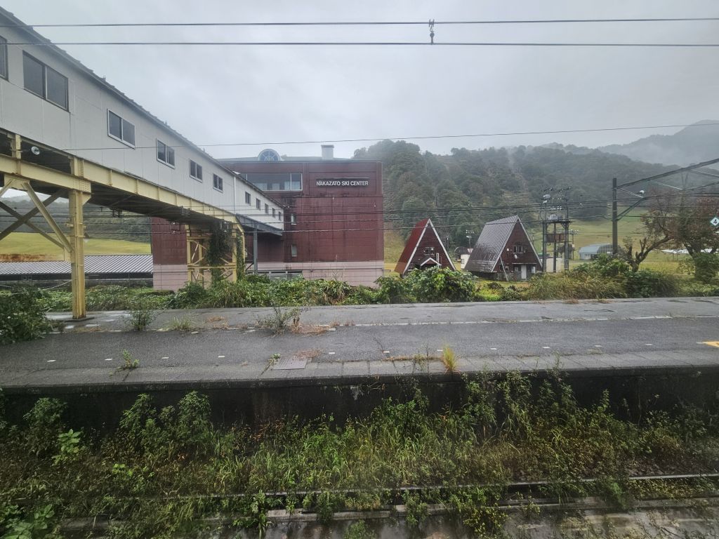 上越線・越後中里駅