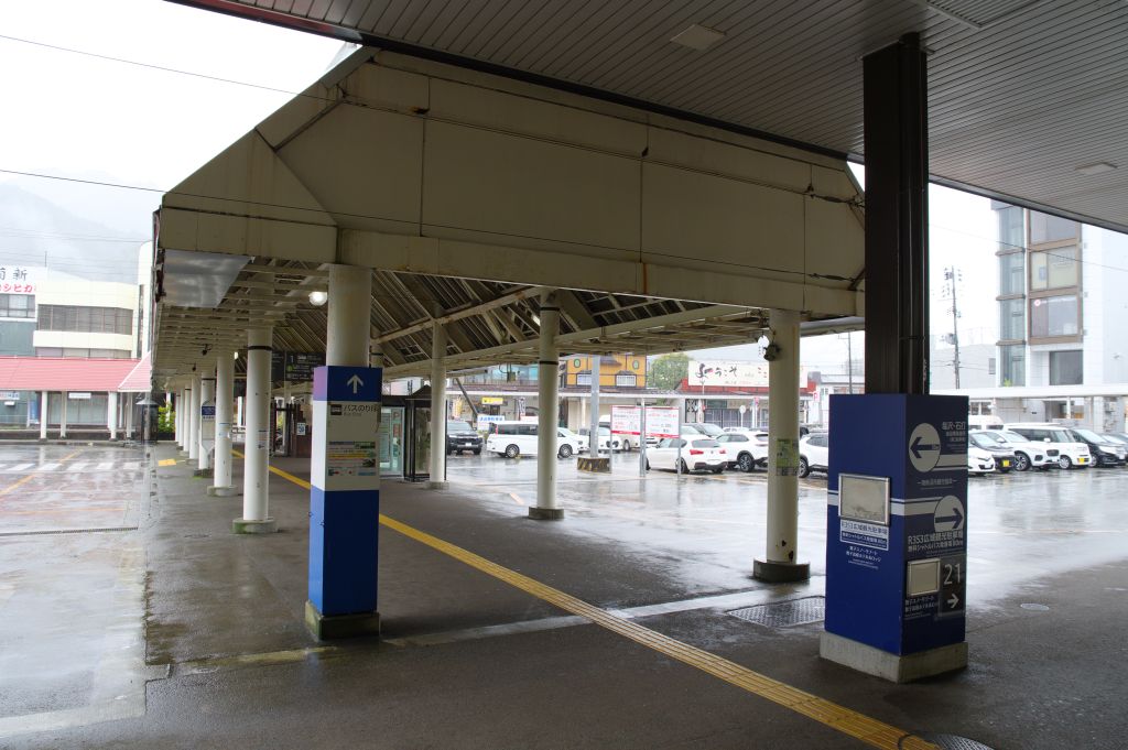 越後湯沢駅・東口ロータリー