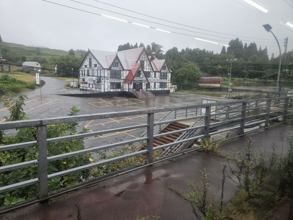 上越線・上越国際スキー場前駅