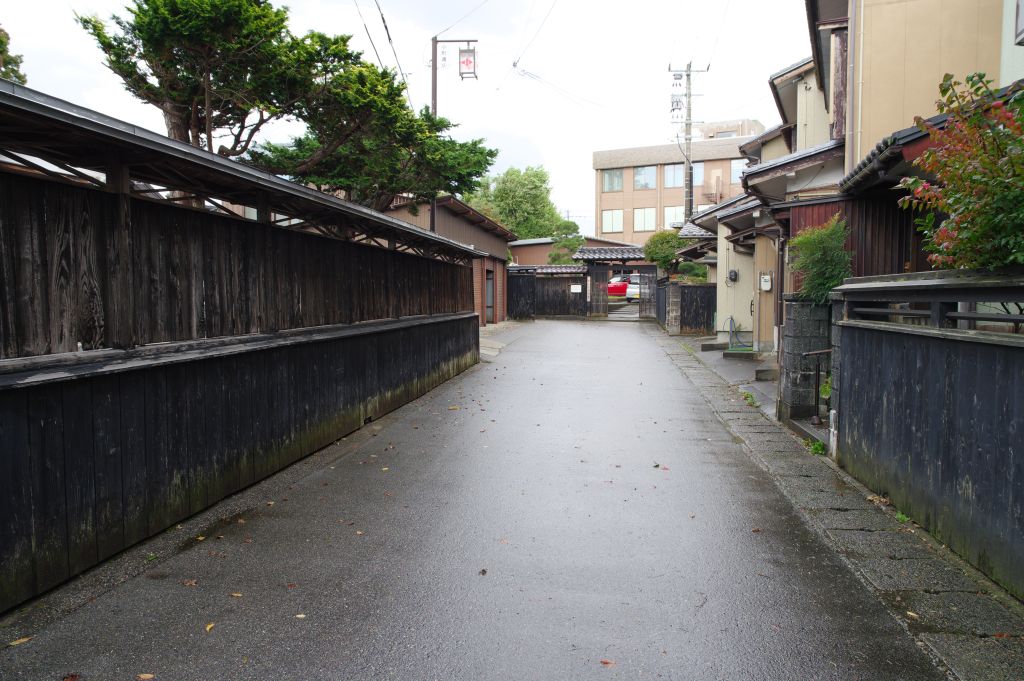 安善小路・安善寺の先へ