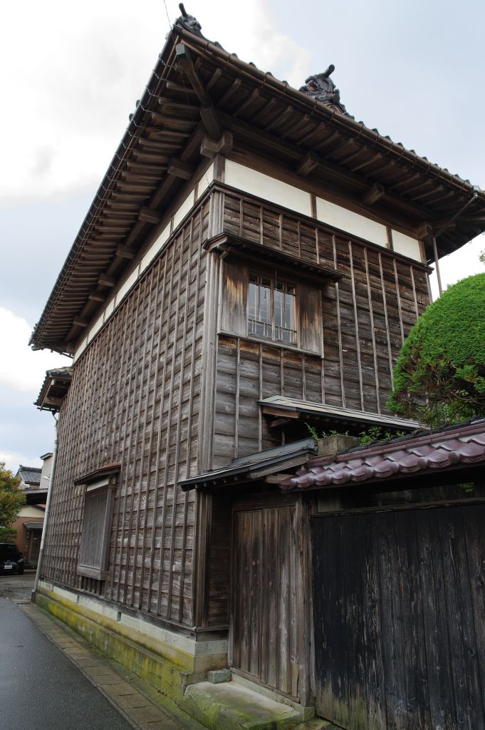 安善小路・浪漫亭