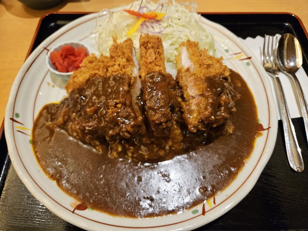とんかつみつみね・カツカレー