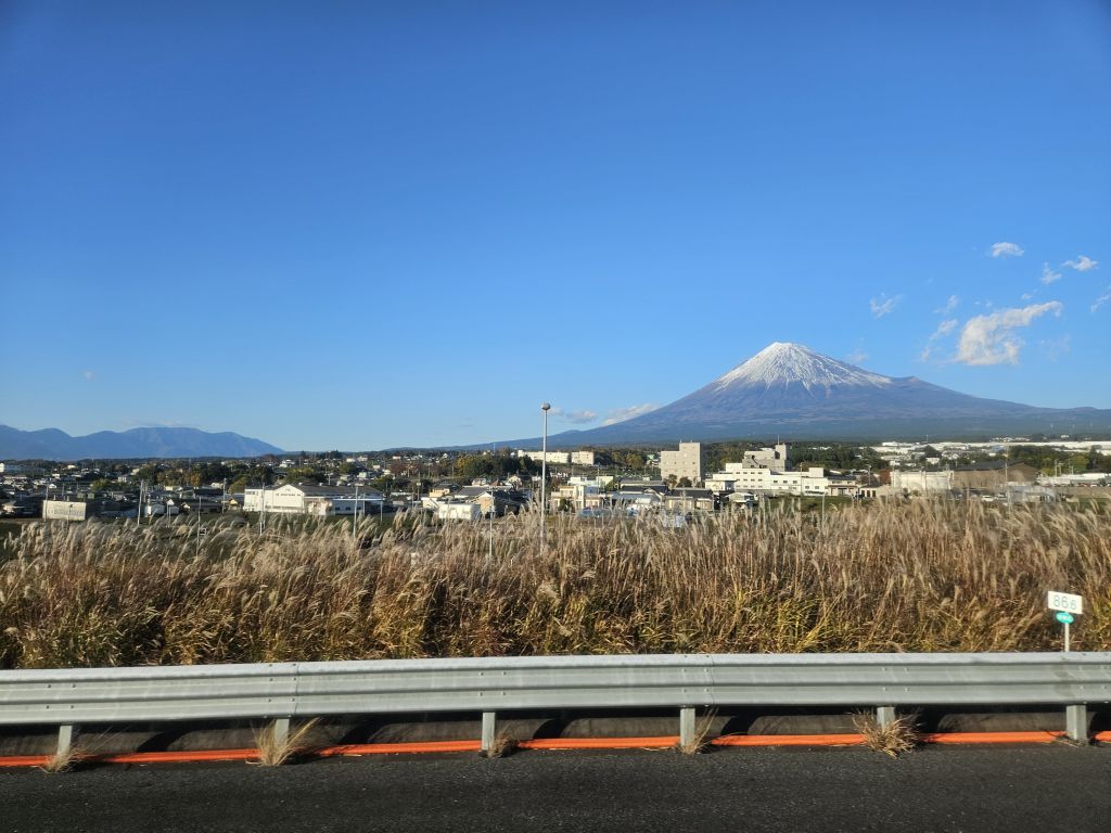 新東名・富士山沿い