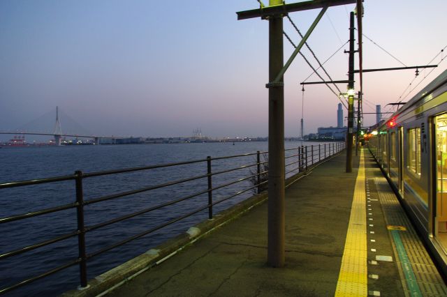 海芝浦(2010年)の写真ページ